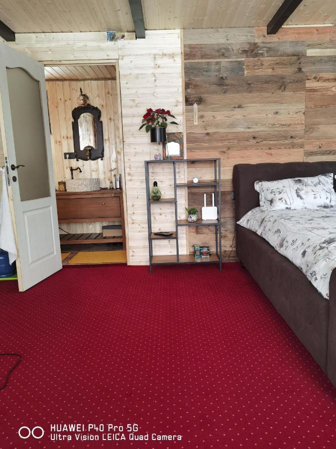 Cabanuta din munti Hotel Moieciu de Jos Bagian luar foto